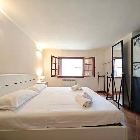 Apartment Out - La Ninfea *