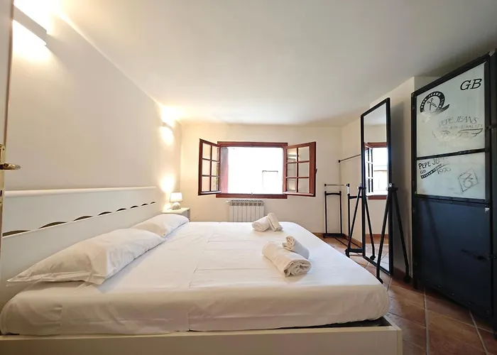 Apartment Hostdomus - La Ninfea *