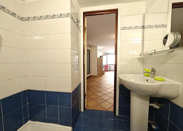 Hostdomus - La Ninfea * Alassio